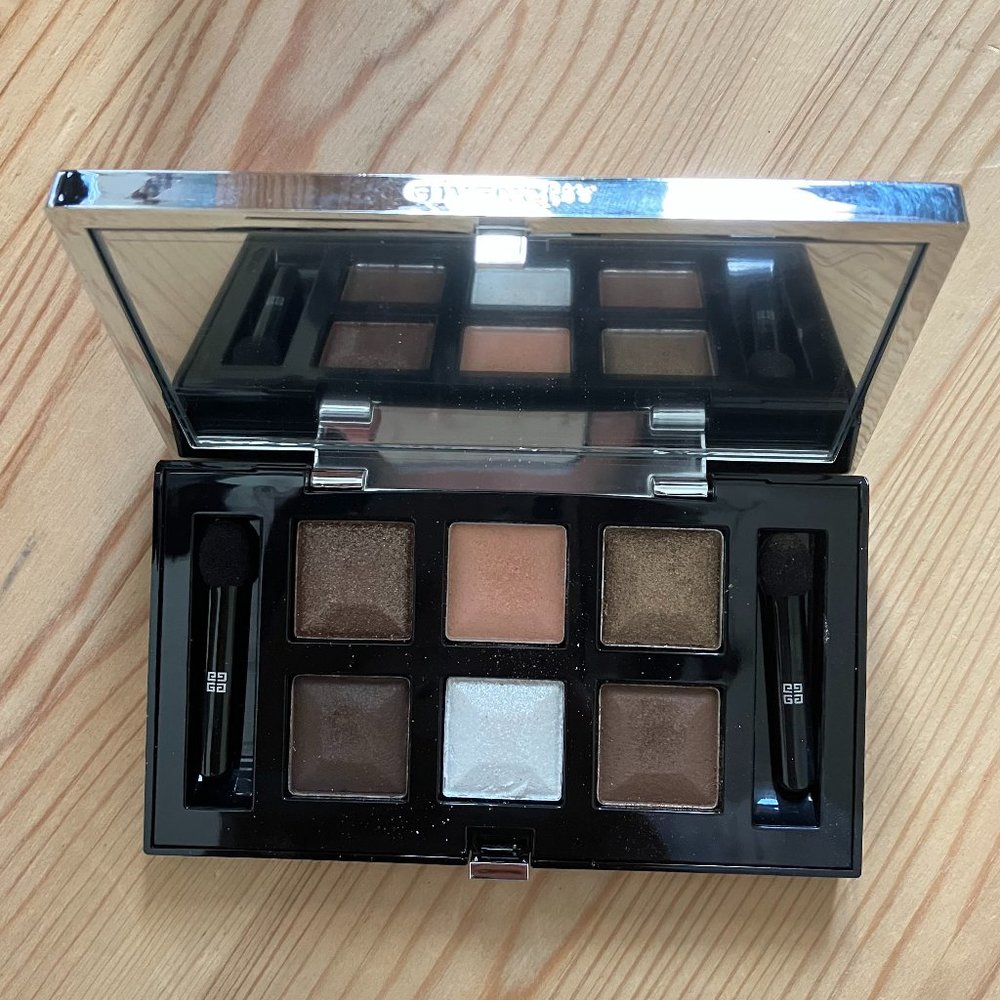 Givenchy Nudes Nacres Shimmering Nudes Eye Palette Eye Shadow 6 colors